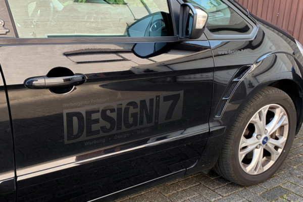 Print Design Paderborn • Fahrzeugbeschriftung • Design 7 • Werbeagentur Paderborn • Fahrzeugbeklebung